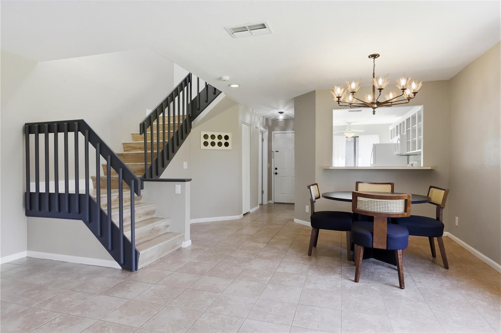LAKES PINE RUN CONDO PH 01 02 - Residential