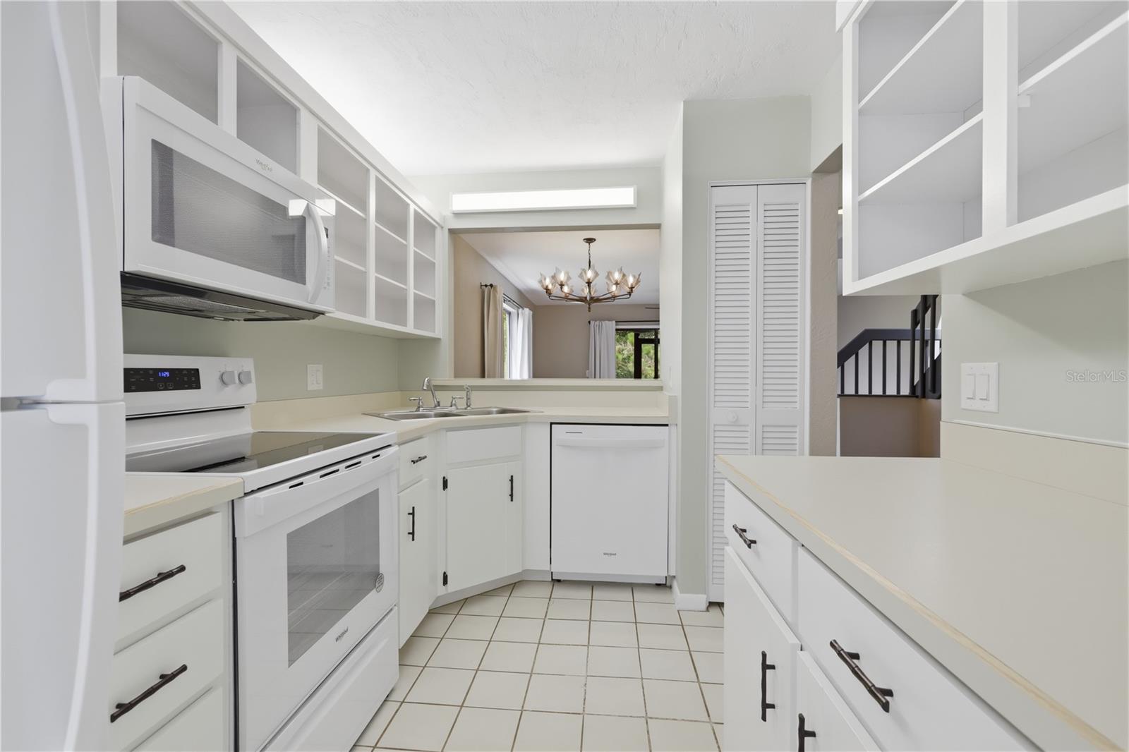 LAKES PINE RUN CONDO PH 01 02 - Residential
