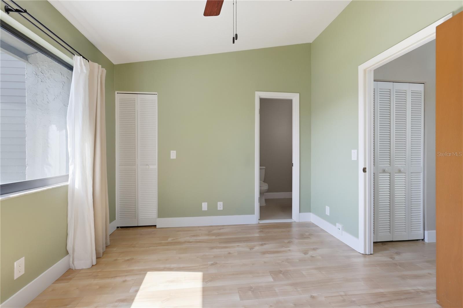 LAKES PINE RUN CONDO PH 01 02 - Residential