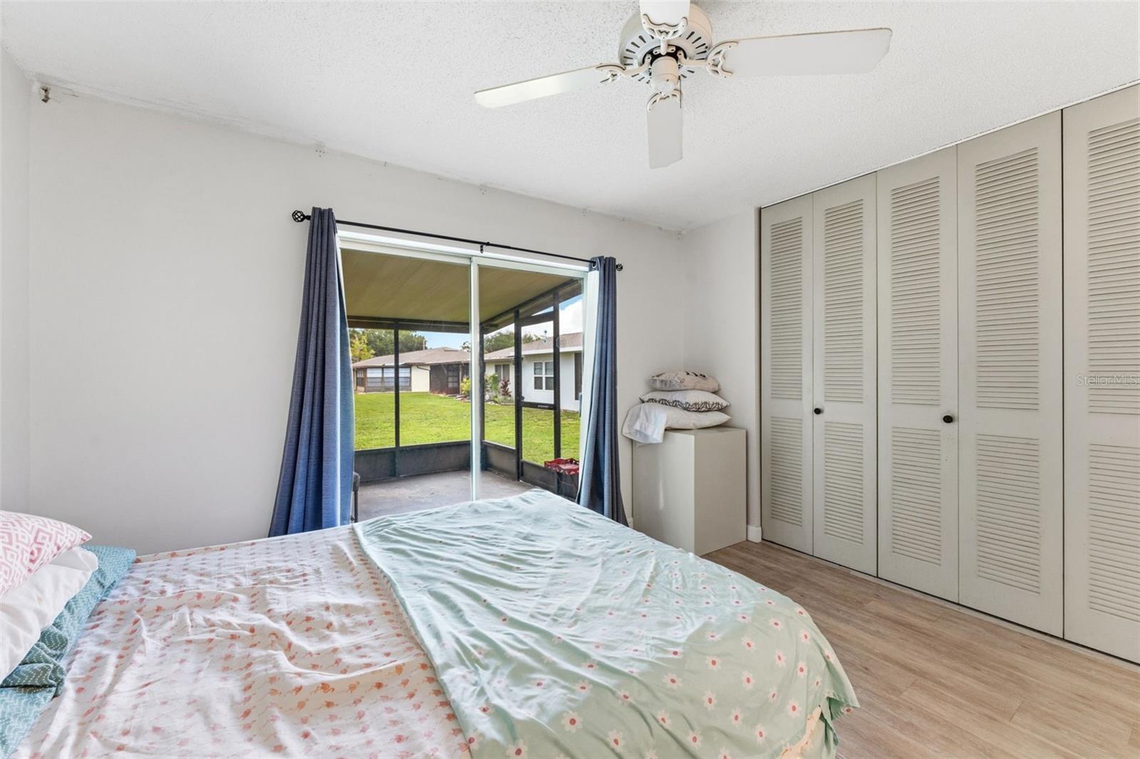 HILL CREST VILLAS - Residential