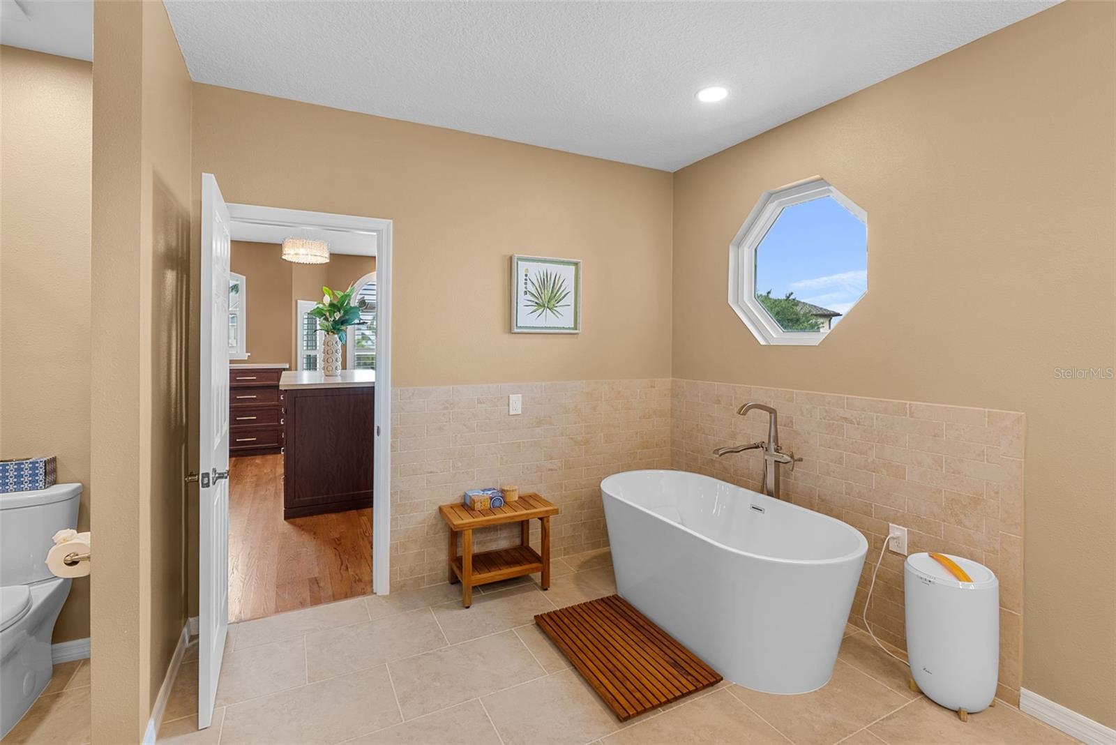 EAGLES NEST POINT - Residential