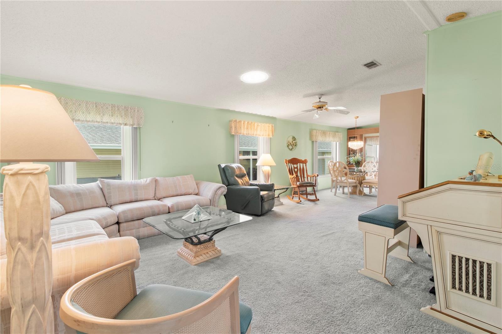 RIDGEWOOD OAKS PH IV - Residential