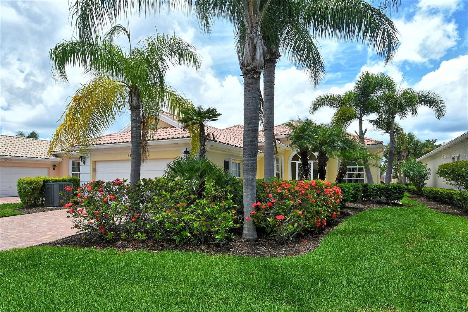 VILLAGEWALK - Residential