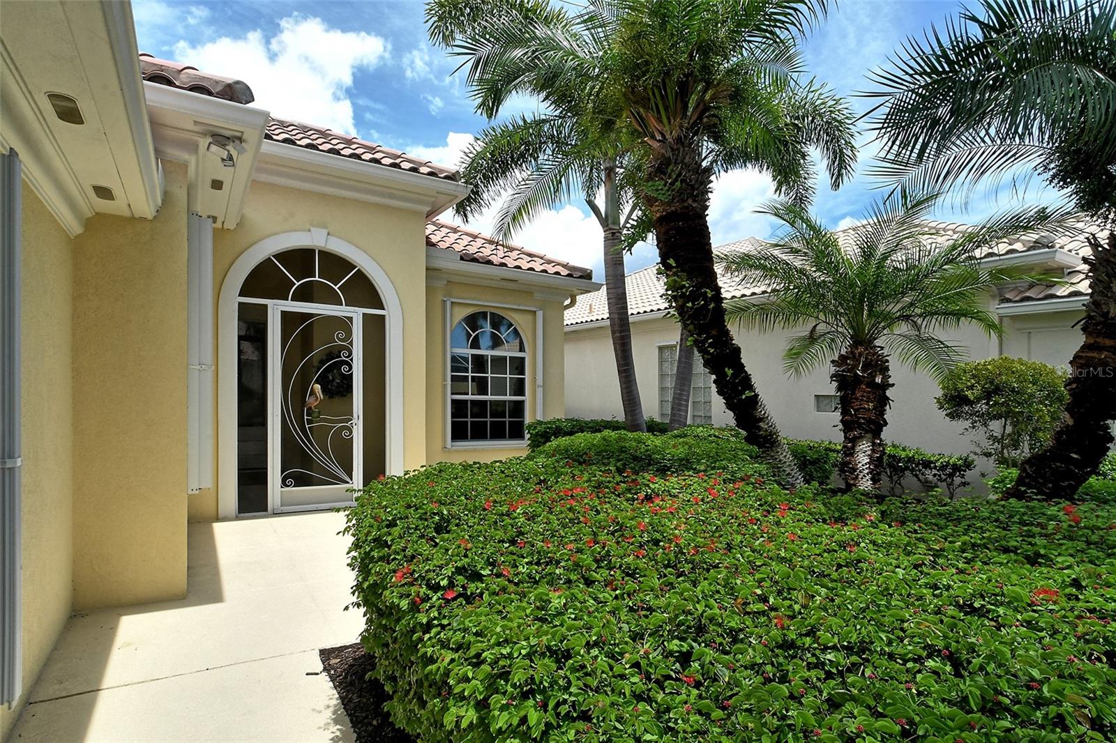VILLAGEWALK - Residential