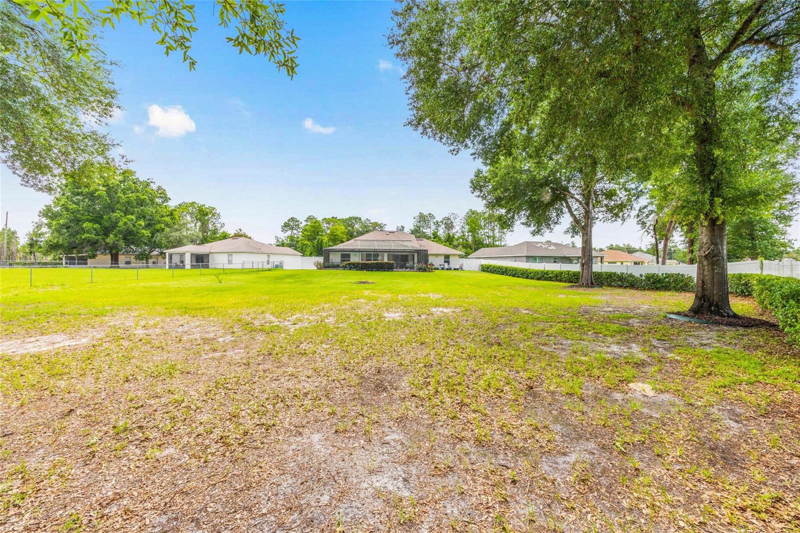 MARION OAKS UN #10 - Residential