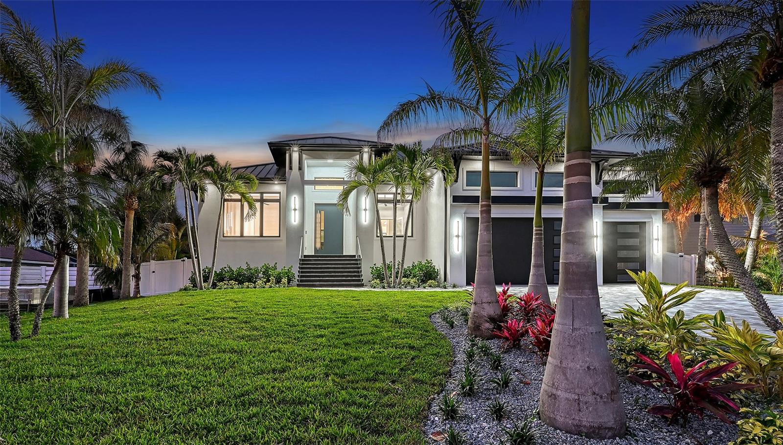 SARASOTA BEACH - Residential