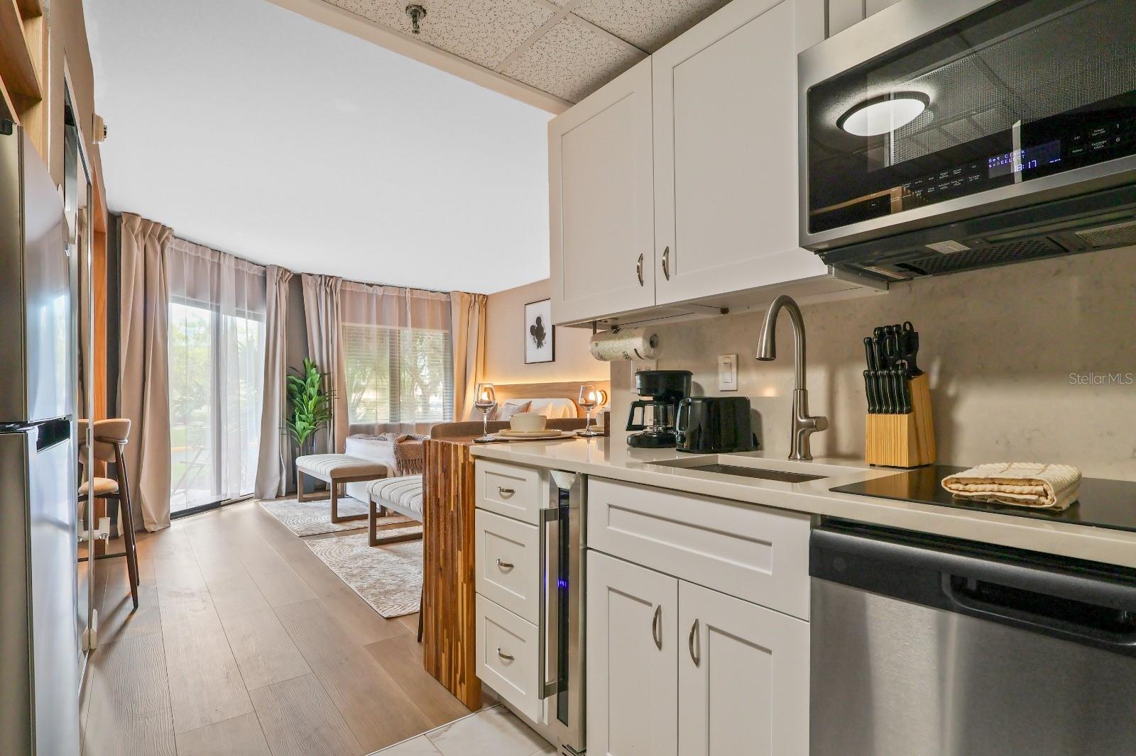 ENCLAVE - Residential