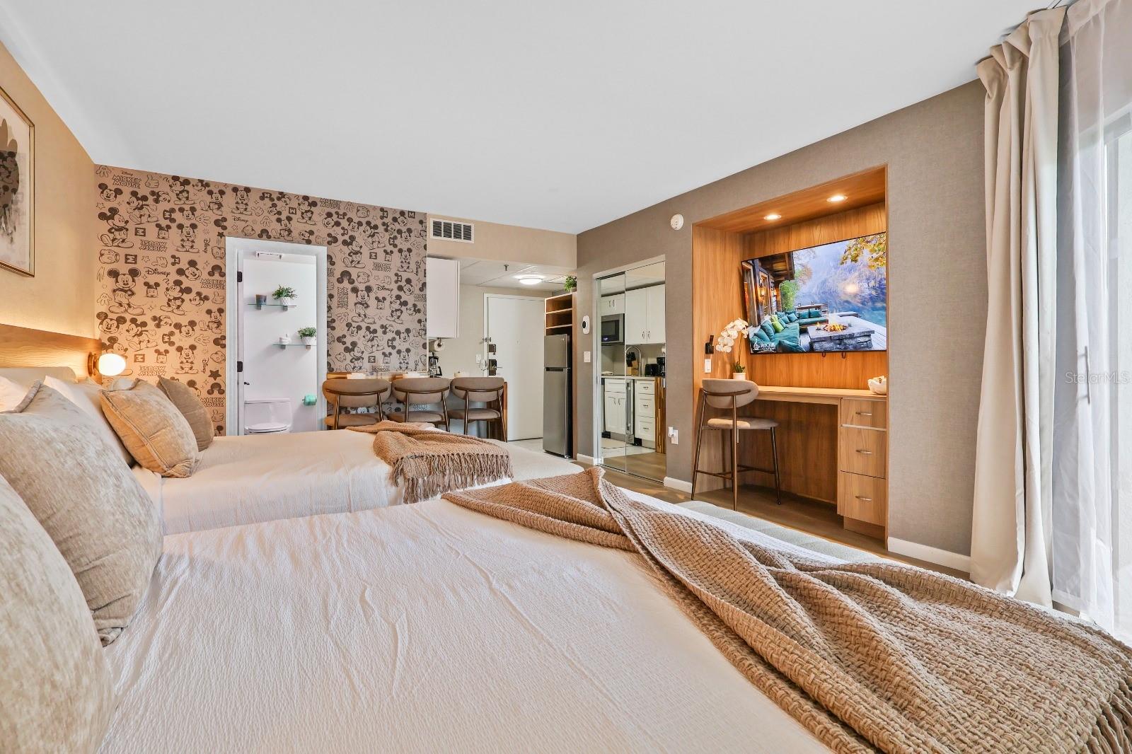 ENCLAVE - Residential