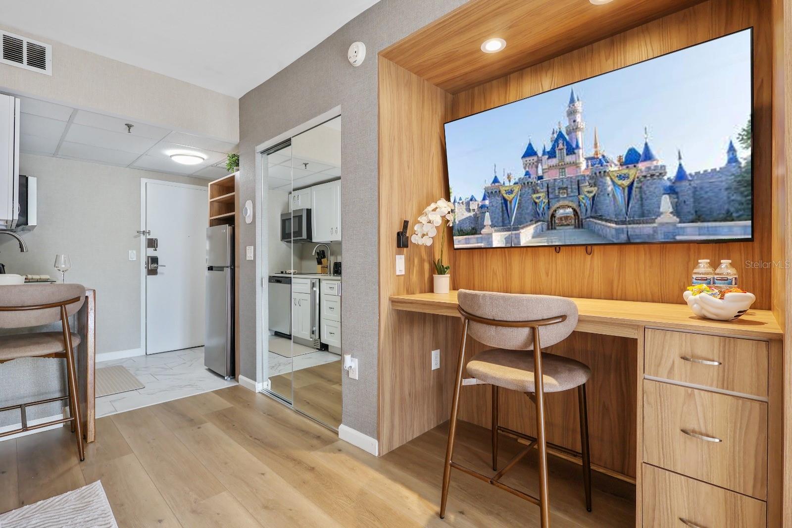 ENCLAVE - Residential