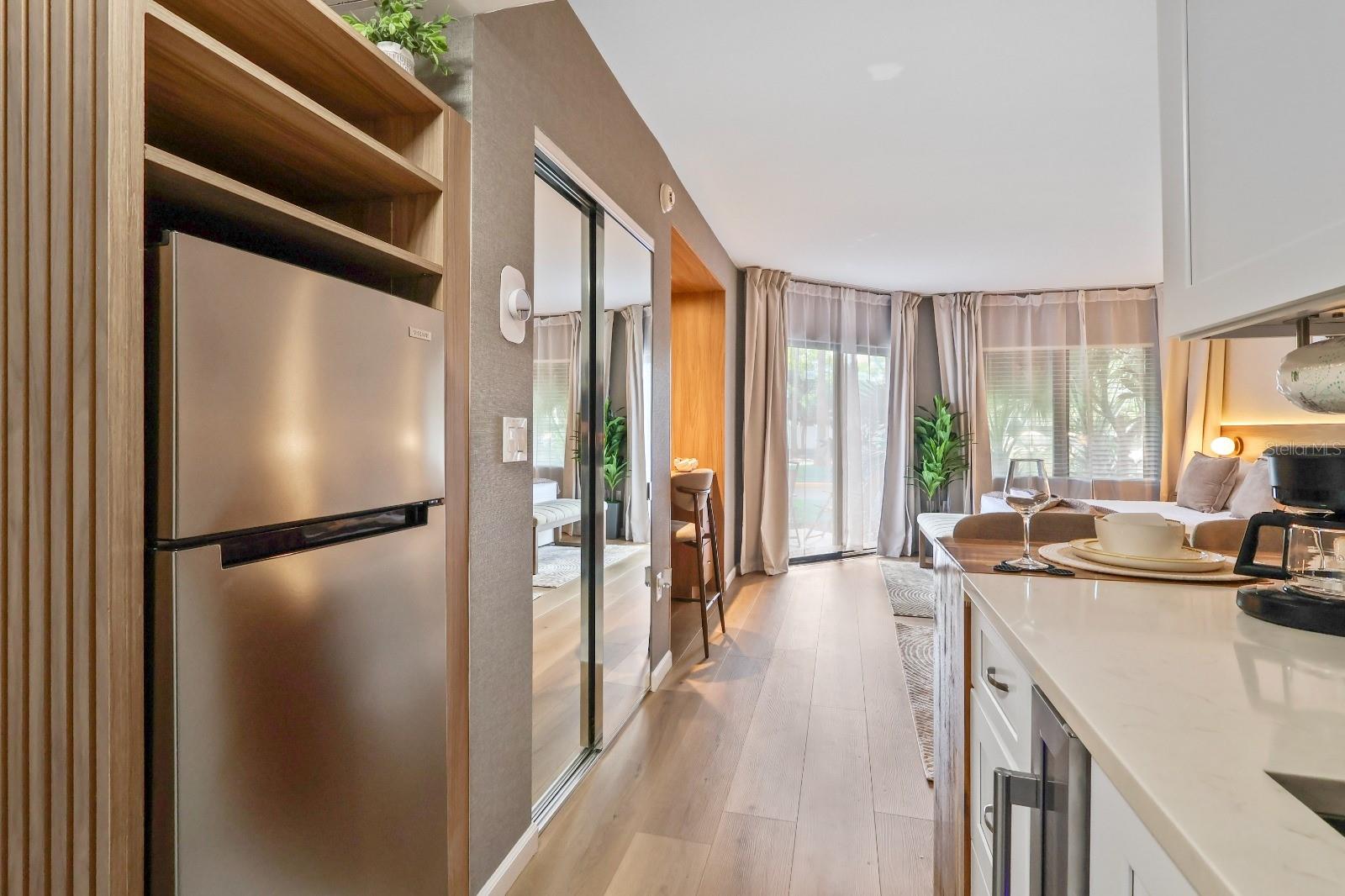 ENCLAVE - Residential