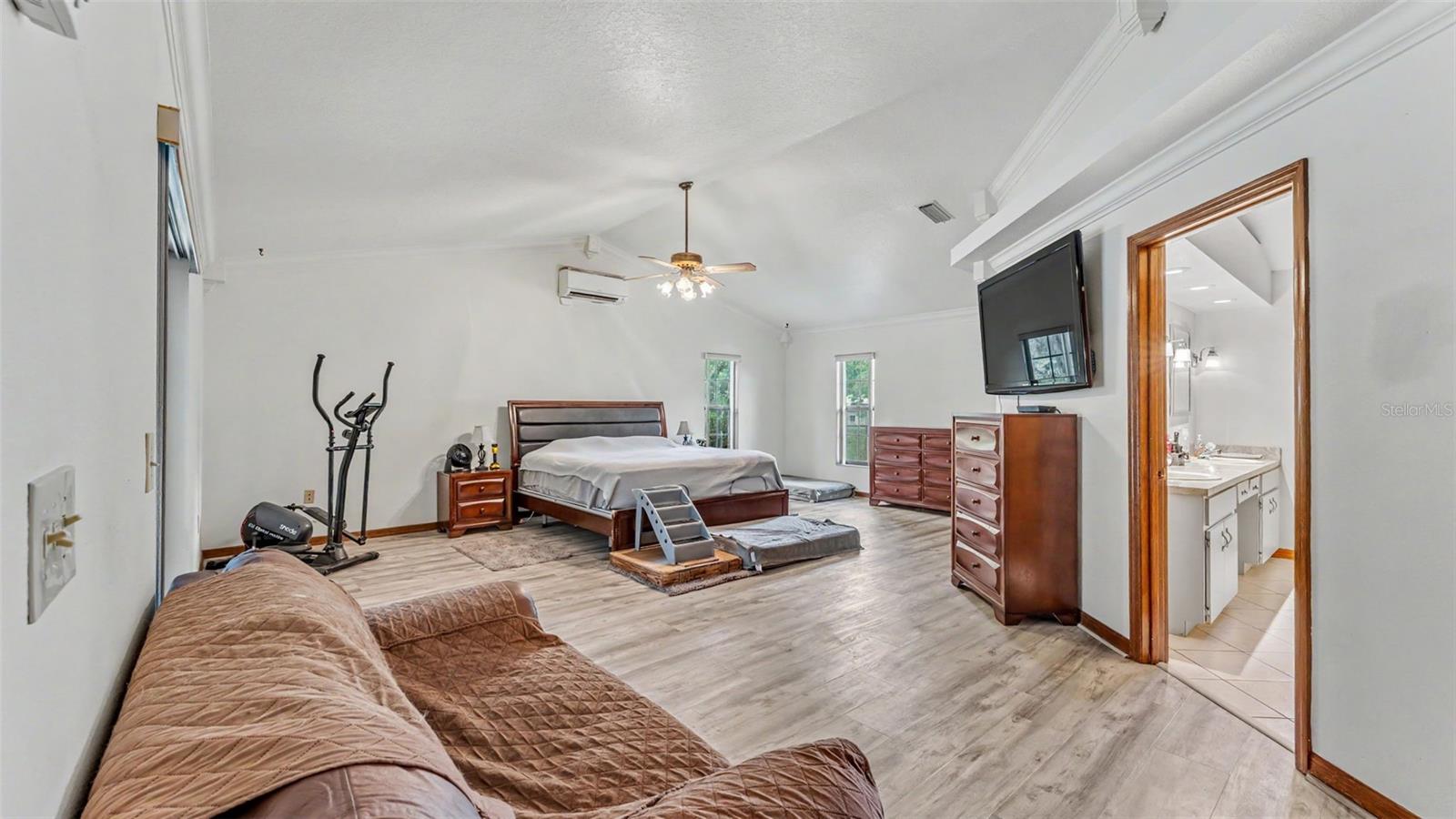 PINE MEADOW ACRES - Residential