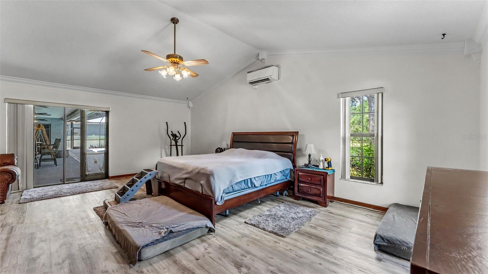 PINE MEADOW ACRES - Residential
