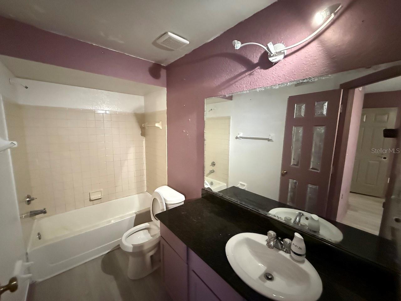 HIDDEN SPGS CONDO - Residential
