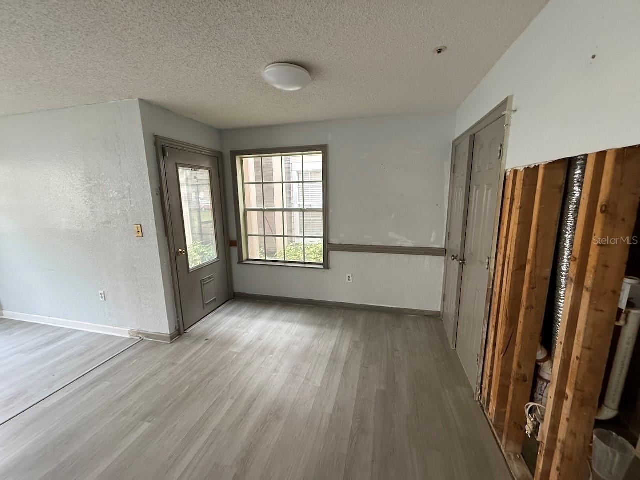 HIDDEN SPGS CONDO - Residential
