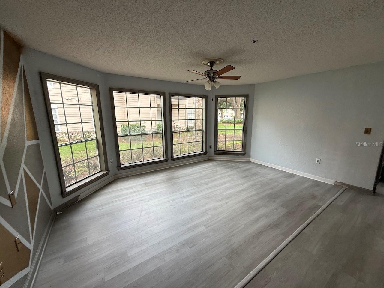 HIDDEN SPGS CONDO - Residential