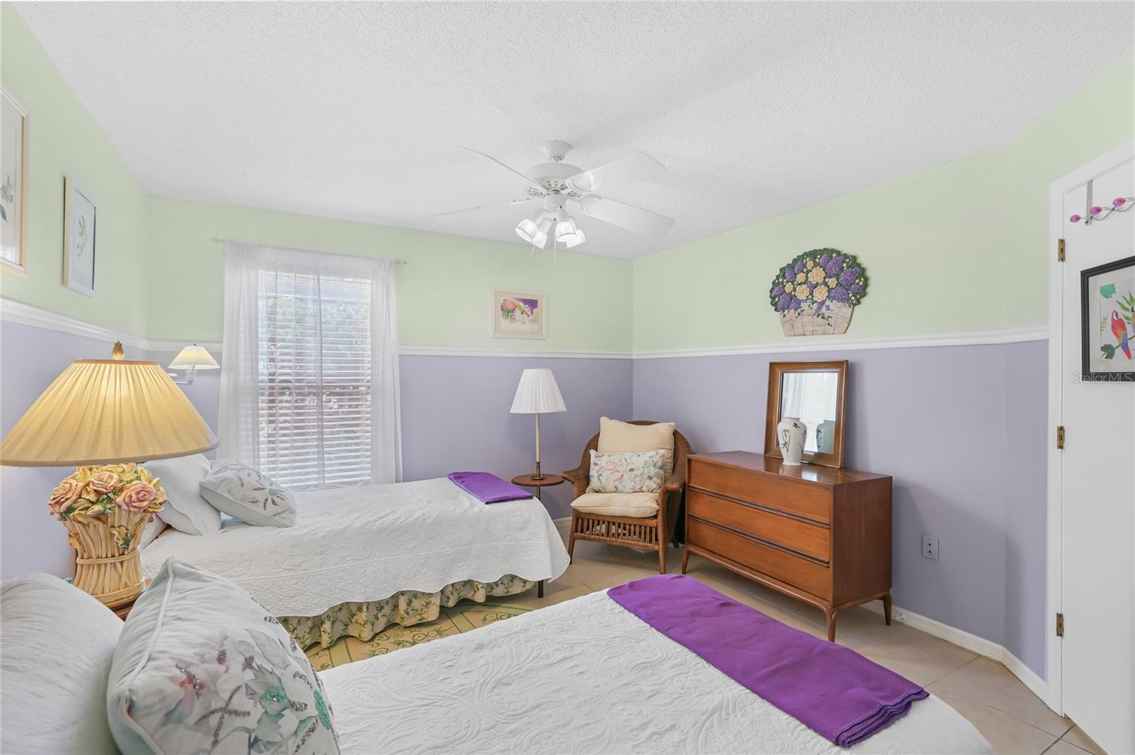 VINTAGE CREEK - Residential