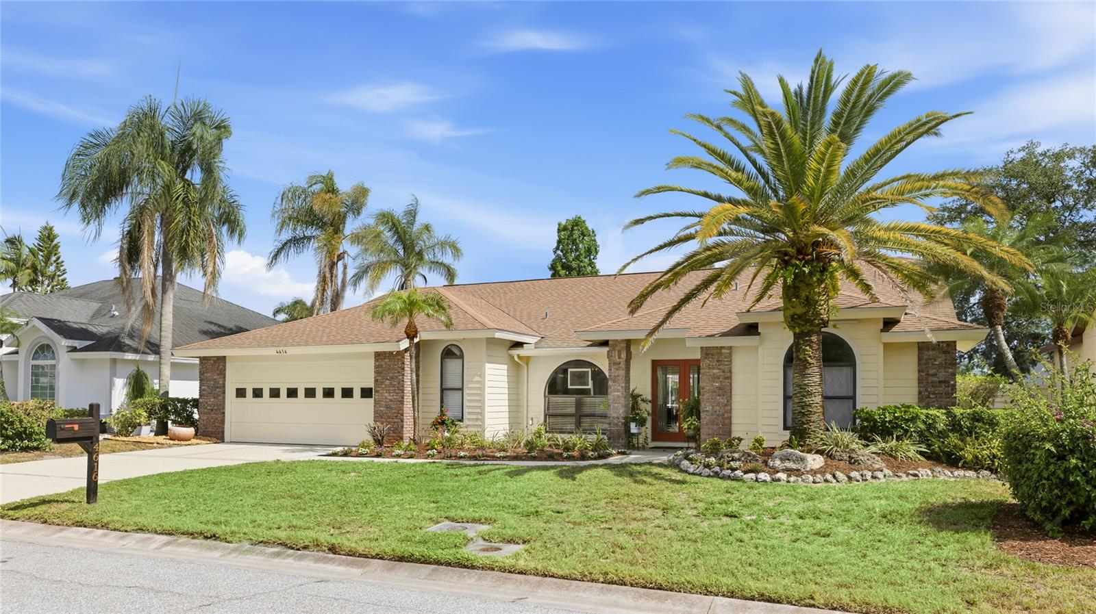 VINTAGE CREEK - Residential