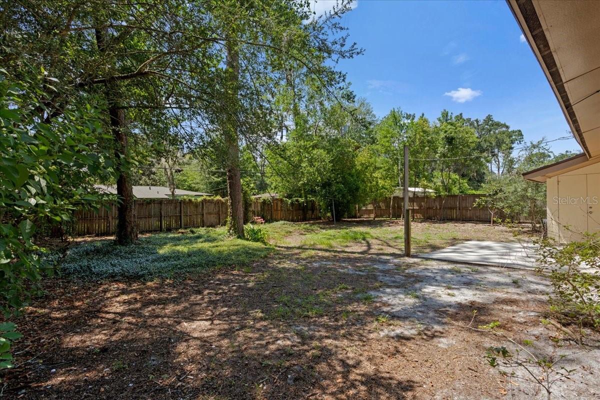 HIGHLAND COURT - Residential