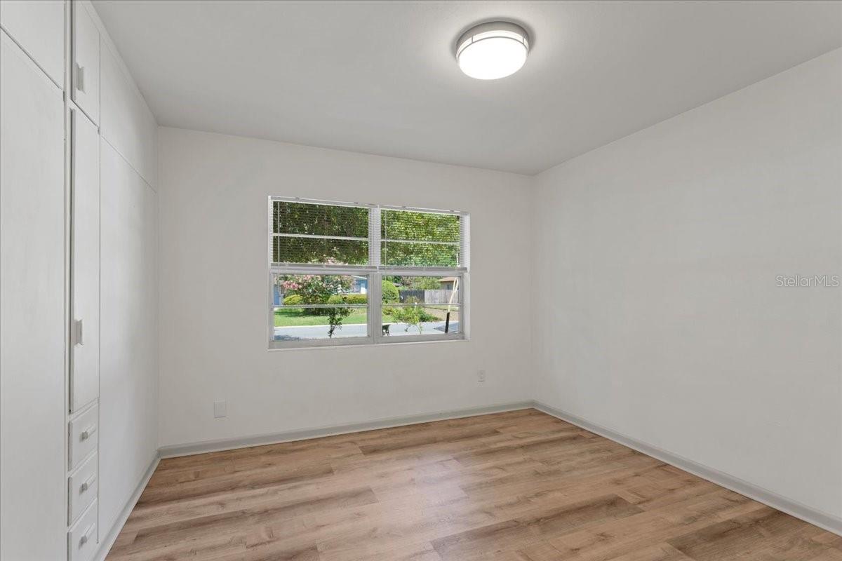 HIGHLAND COURT - Residential