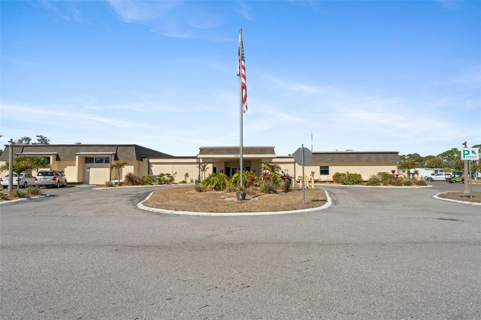 HOLIDAY PARK - Residential