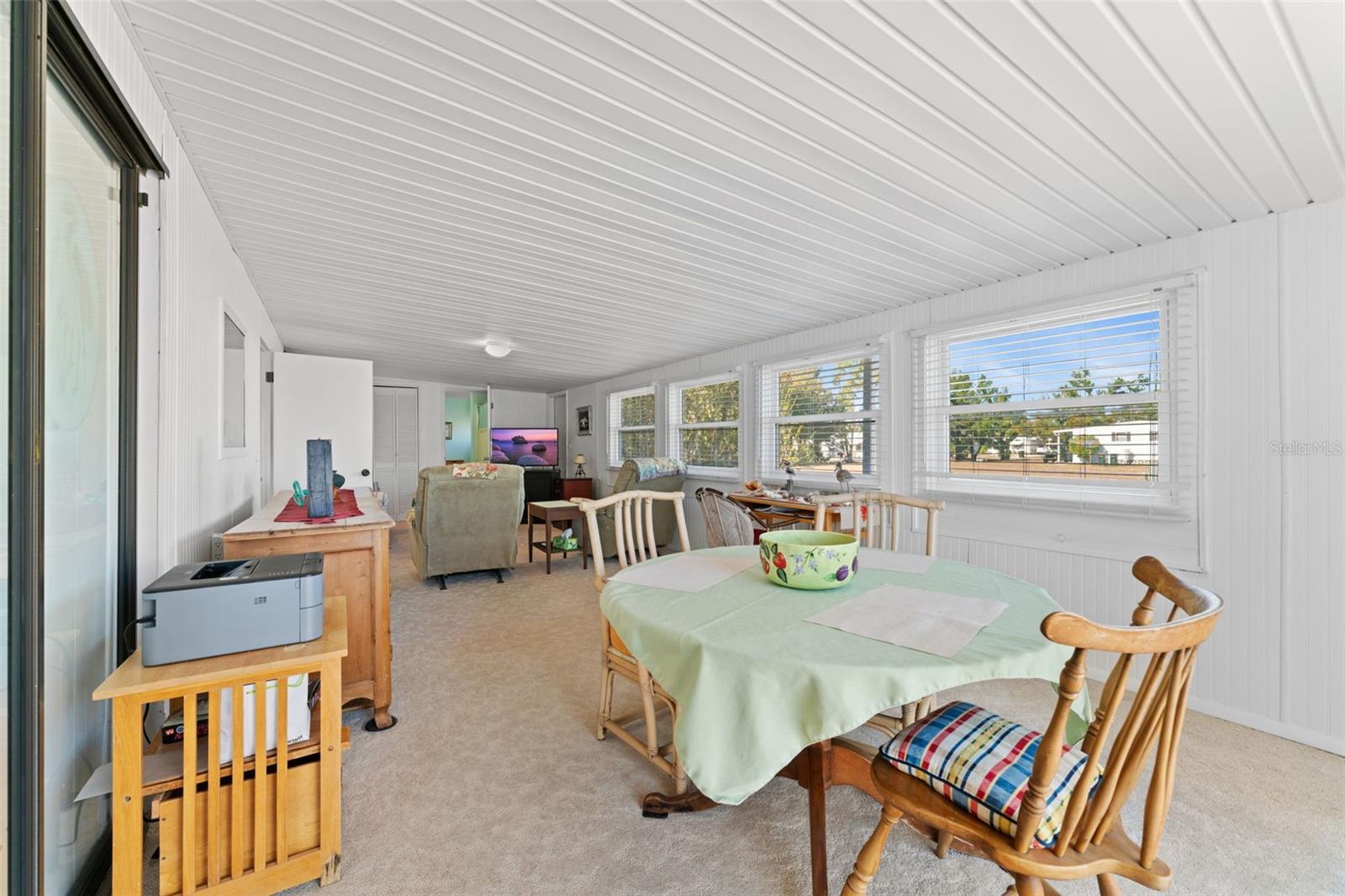 HOLIDAY PARK - Residential