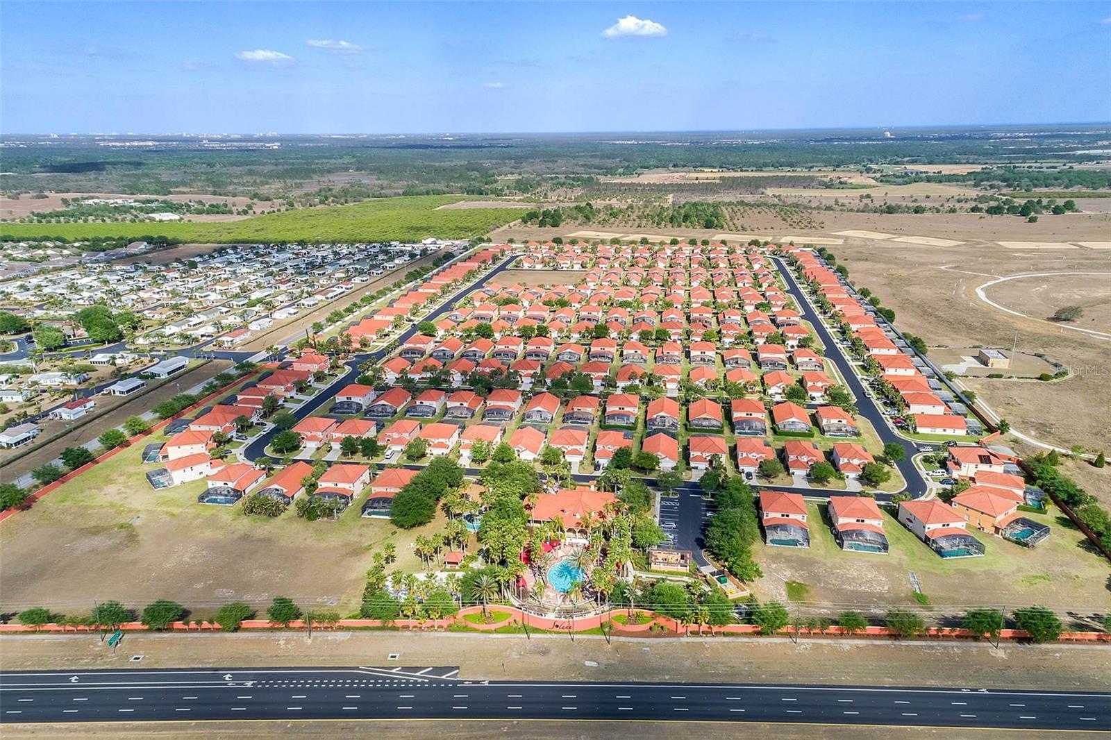 SOLANA RESORT - Residential