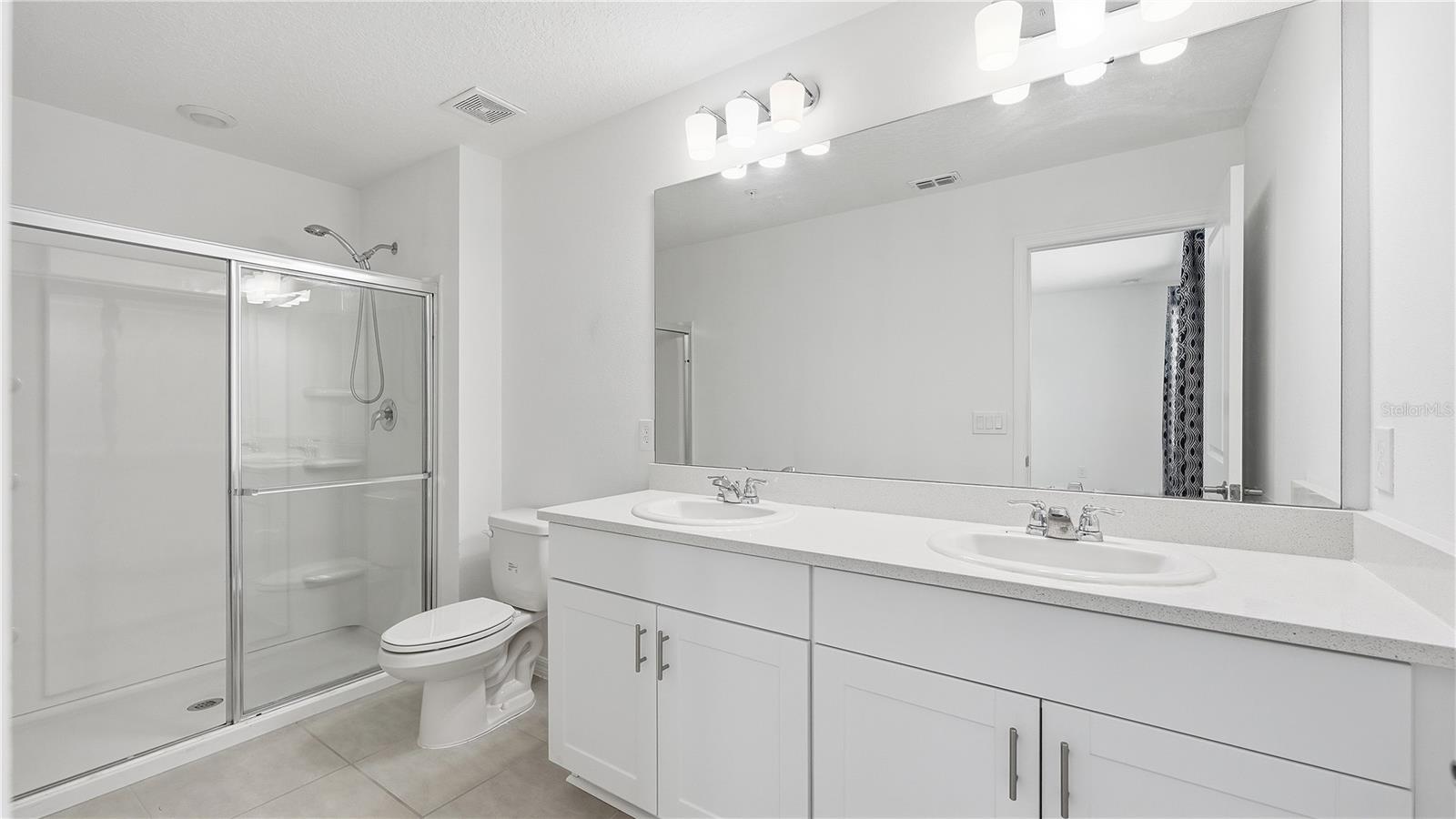 THE TOWNHOMES AT ANTHEM PARK - Residential