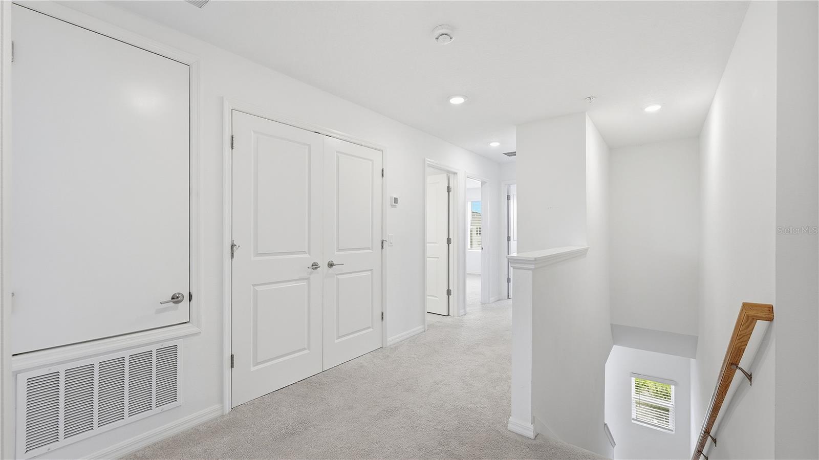 THE TOWNHOMES AT ANTHEM PARK - Residential