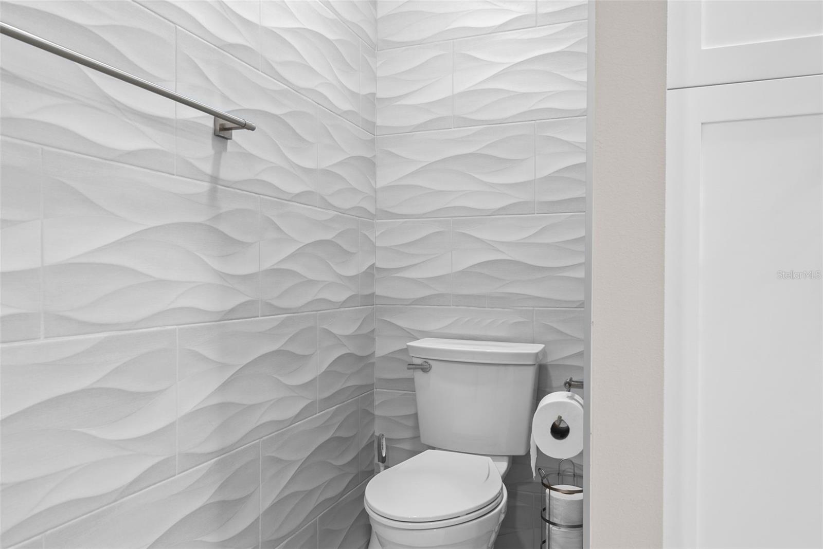 FLOR A MAR REP - Residential