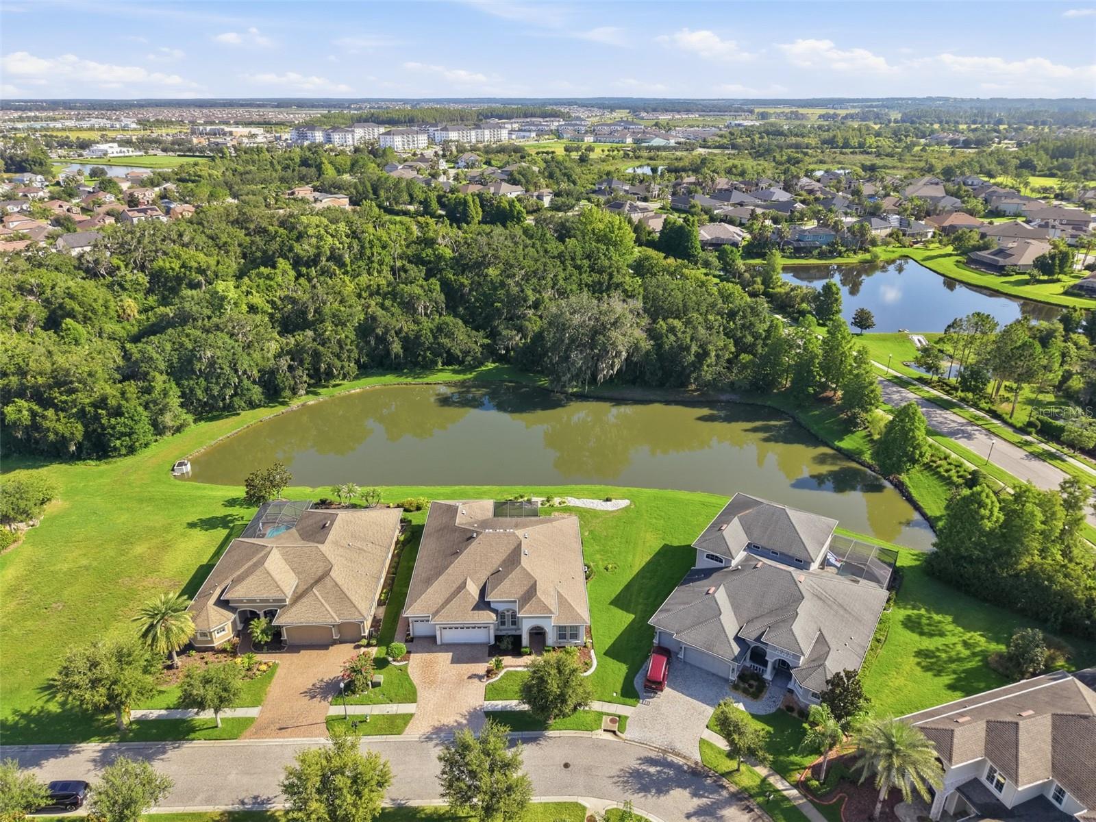 SEVEN OAKS - Residential