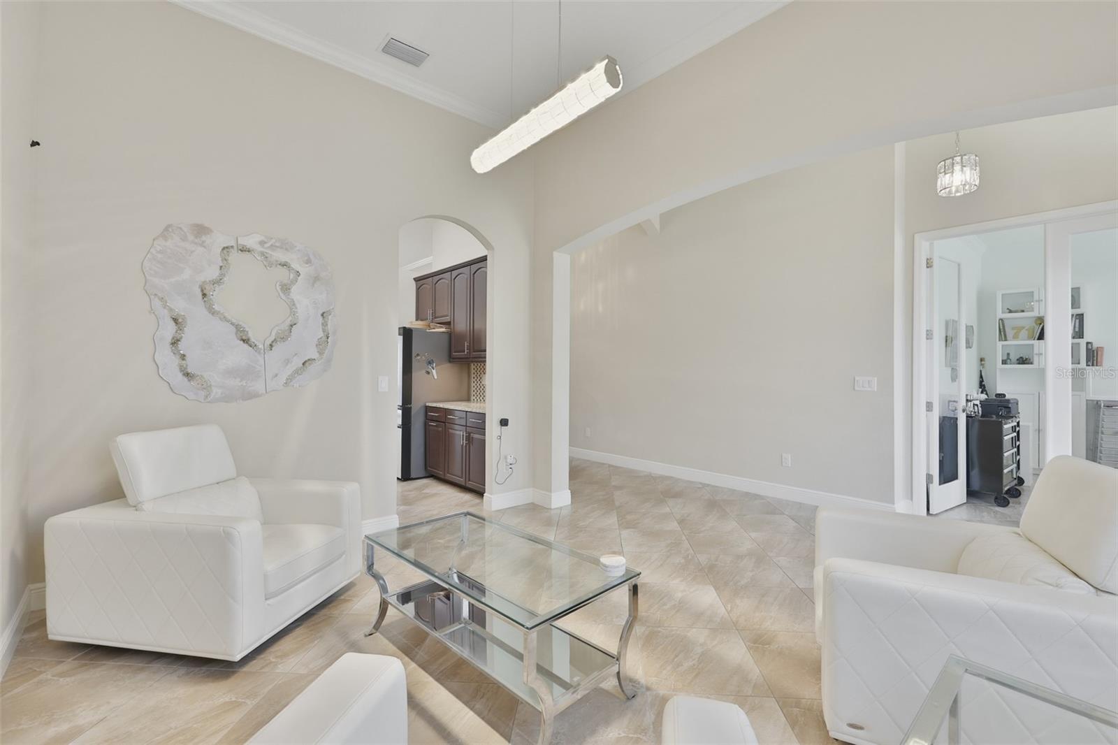 SEVEN OAKS - Residential