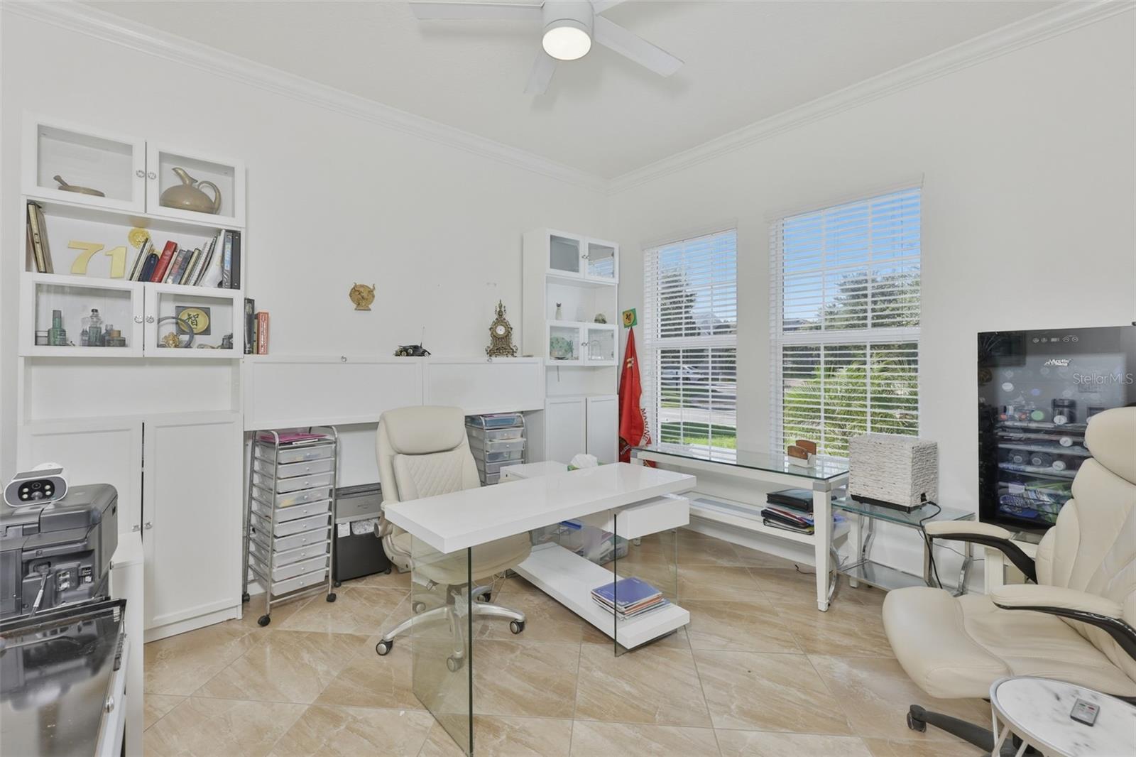 SEVEN OAKS - Residential