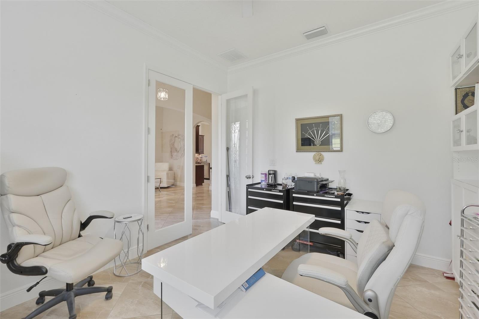 SEVEN OAKS - Residential
