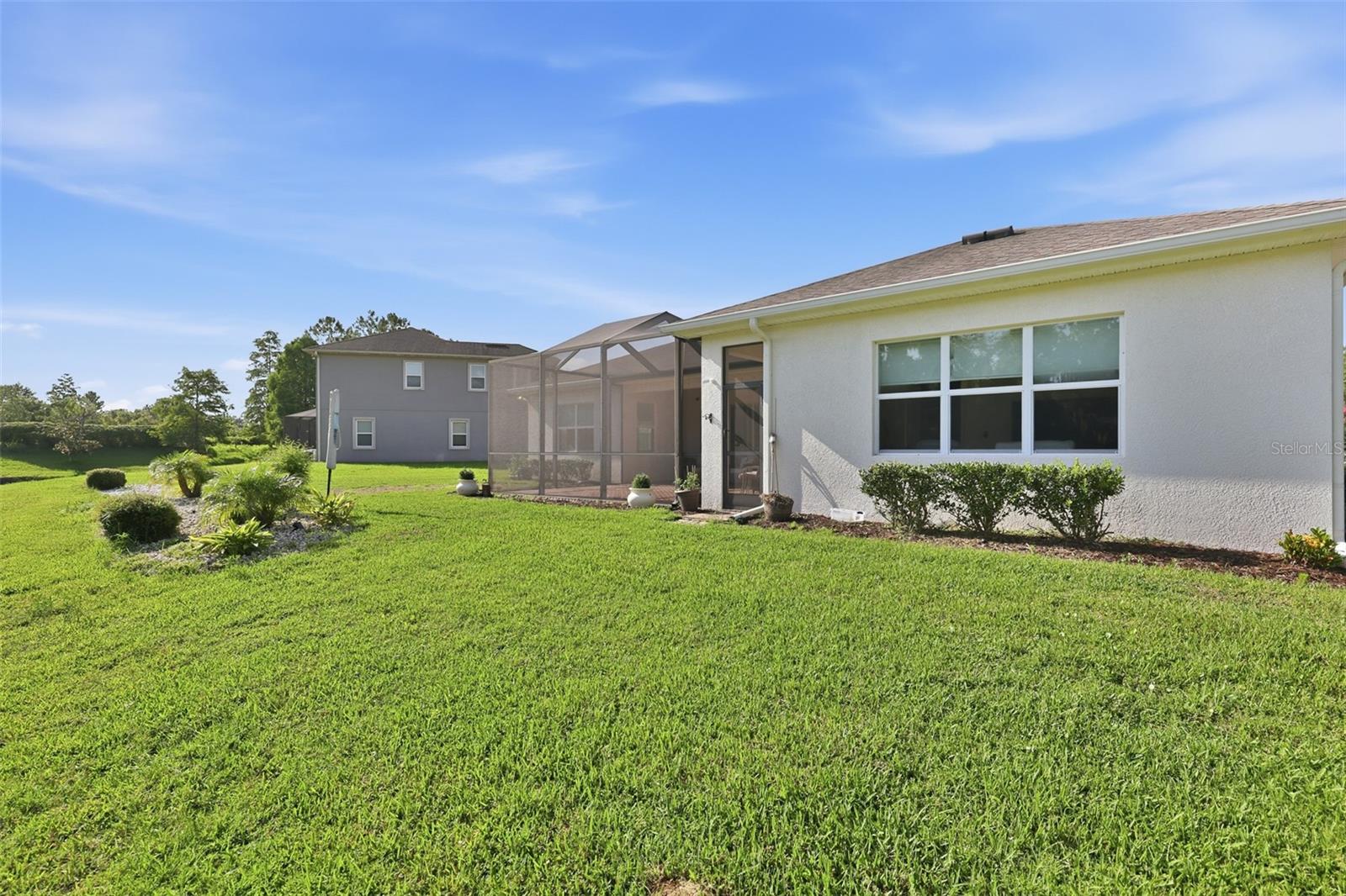SEVEN OAKS - Residential