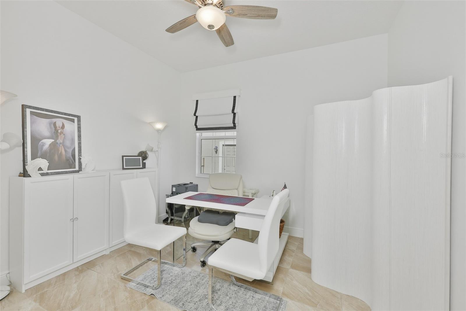 SEVEN OAKS - Residential