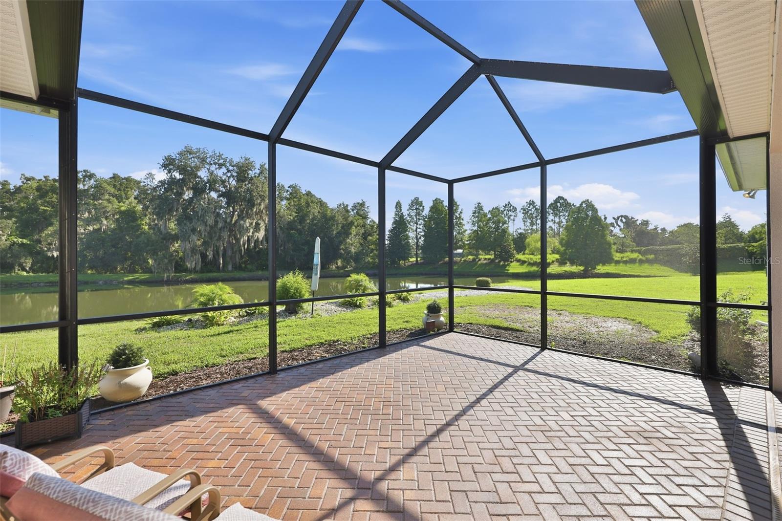 SEVEN OAKS - Residential