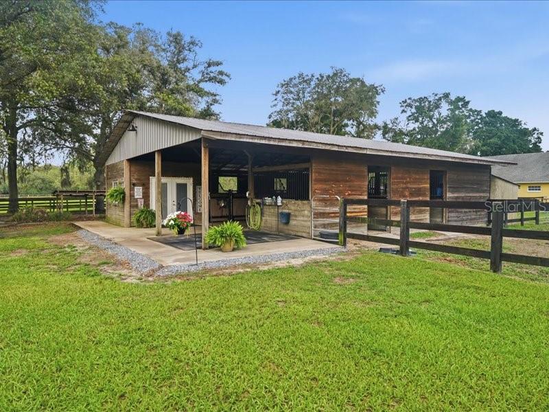 DENNIS - Residential