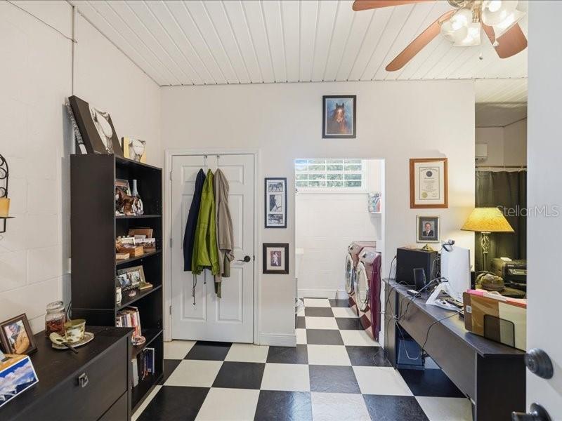 DENNIS - Residential