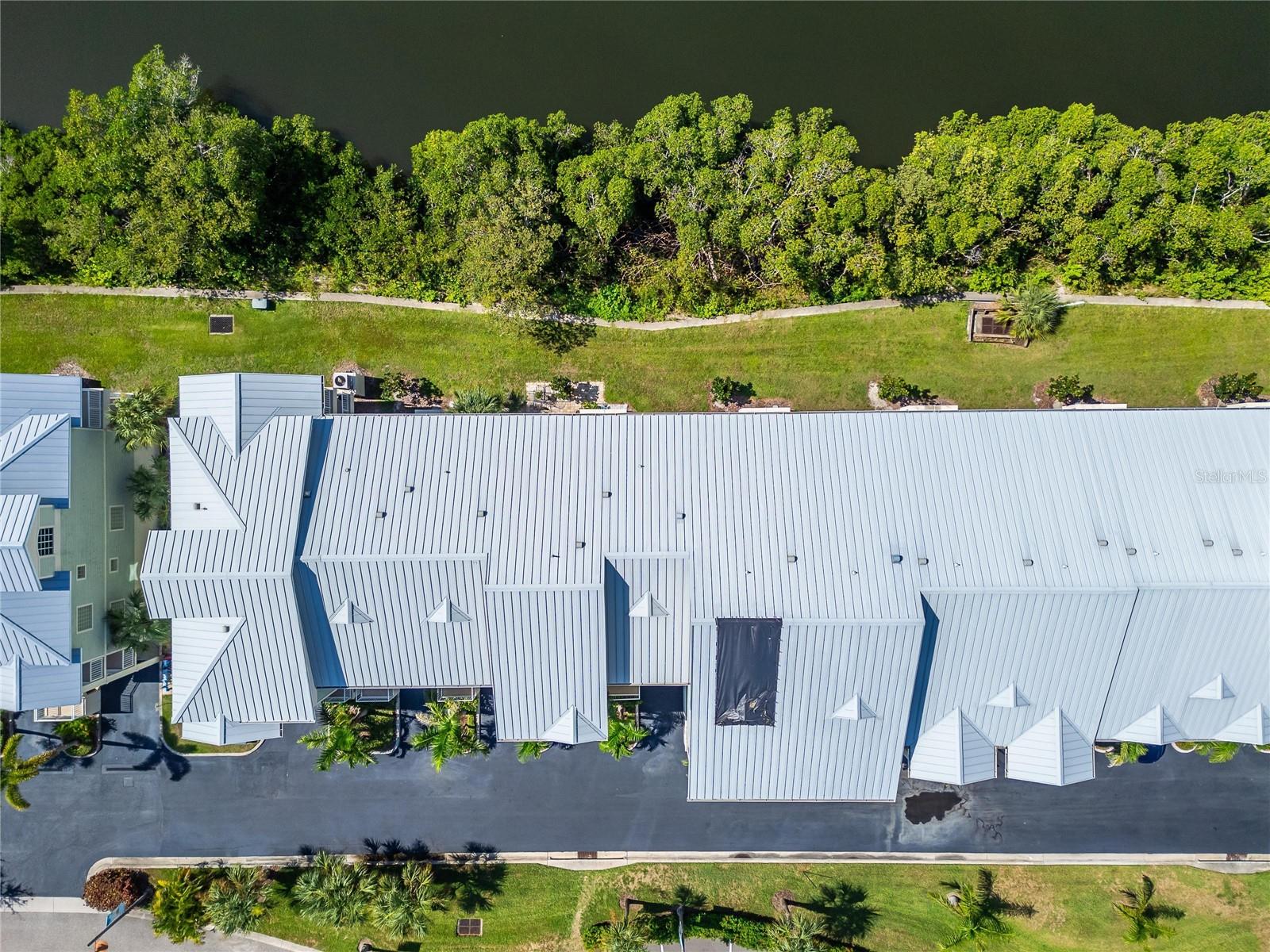 BAHIA BEACH TWNHMS PH 2 - Residential Lease