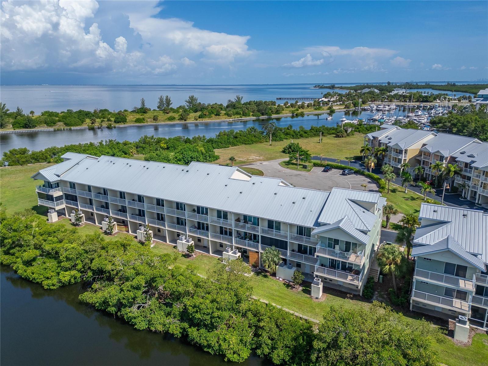 BAHIA BEACH TWNHMS PH 2 - Residential Lease