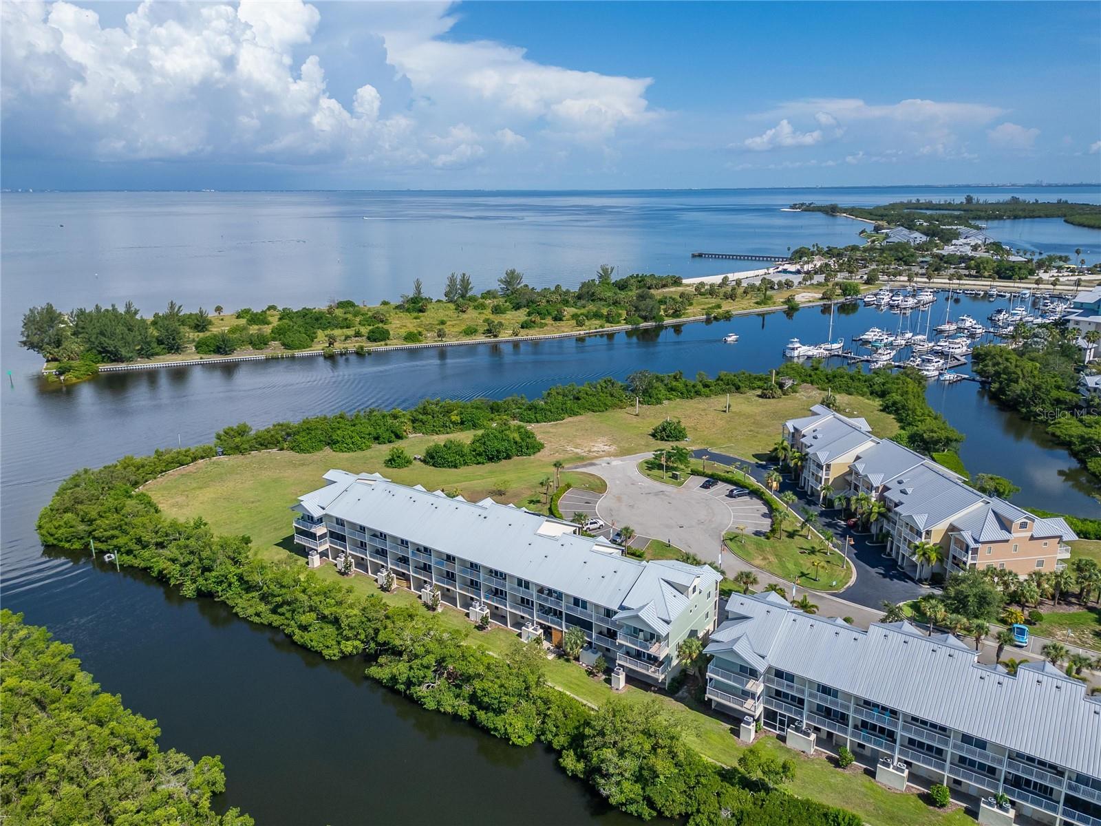 BAHIA BEACH TWNHMS PH 2 - Residential Lease