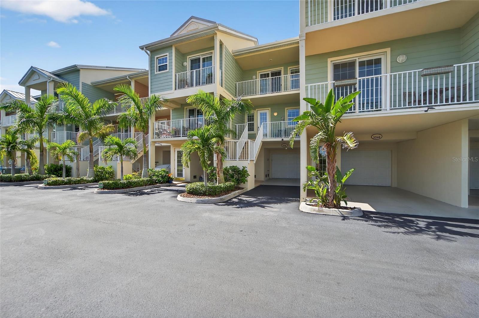 BAHIA BEACH TWNHMS PH 2 - Residential Lease