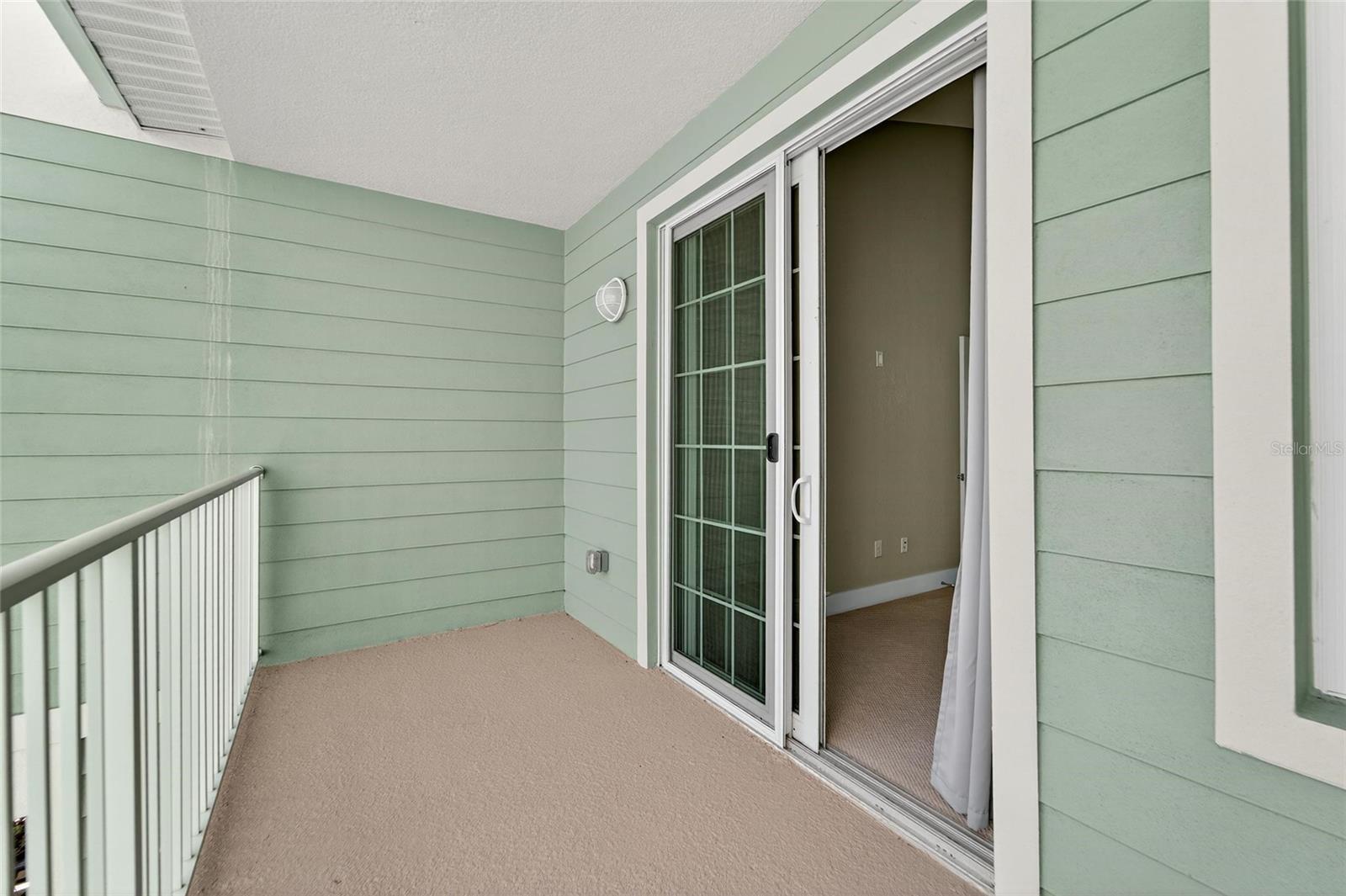 BAHIA BEACH TWNHMS PH 2 - Residential Lease
