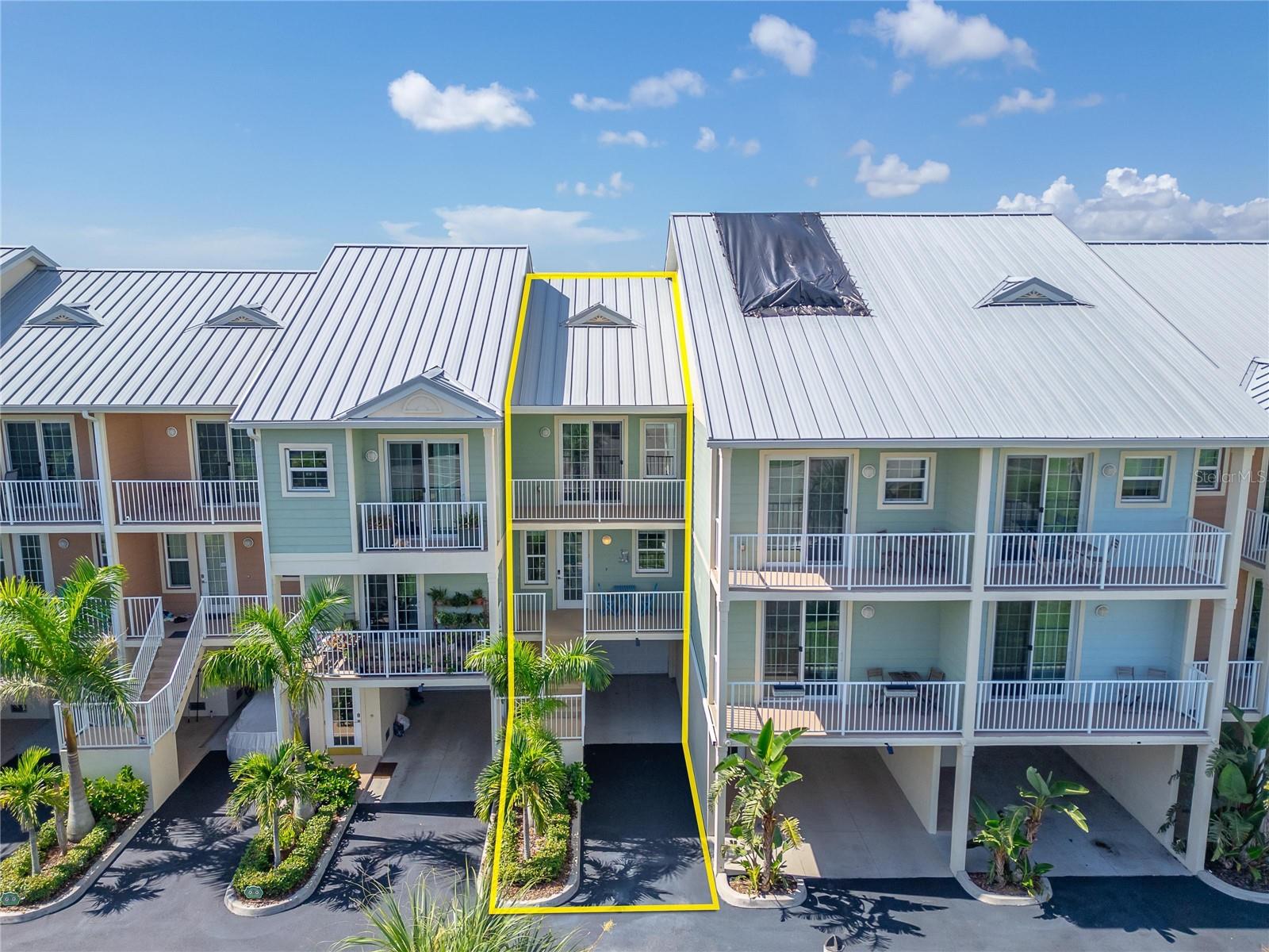 BAHIA BEACH TWNHMS PH 2 - Residential Lease