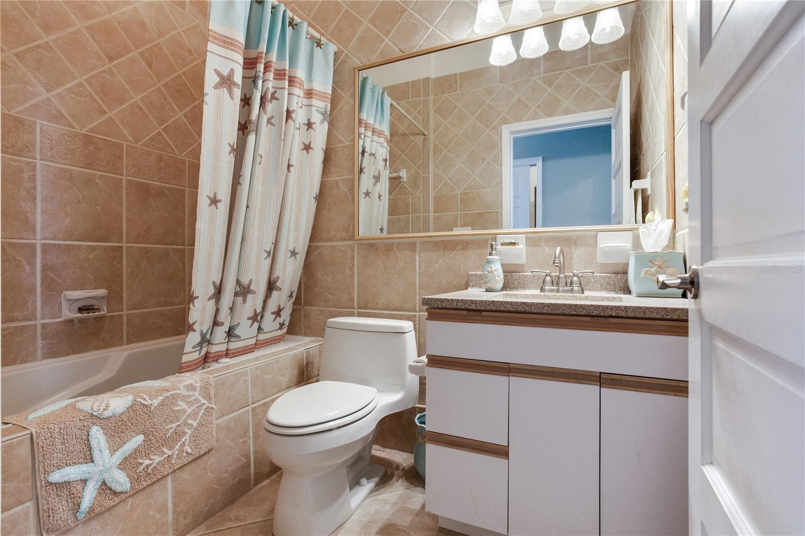 REDINGTON BEACH HOMES 5TH ADD - Residential