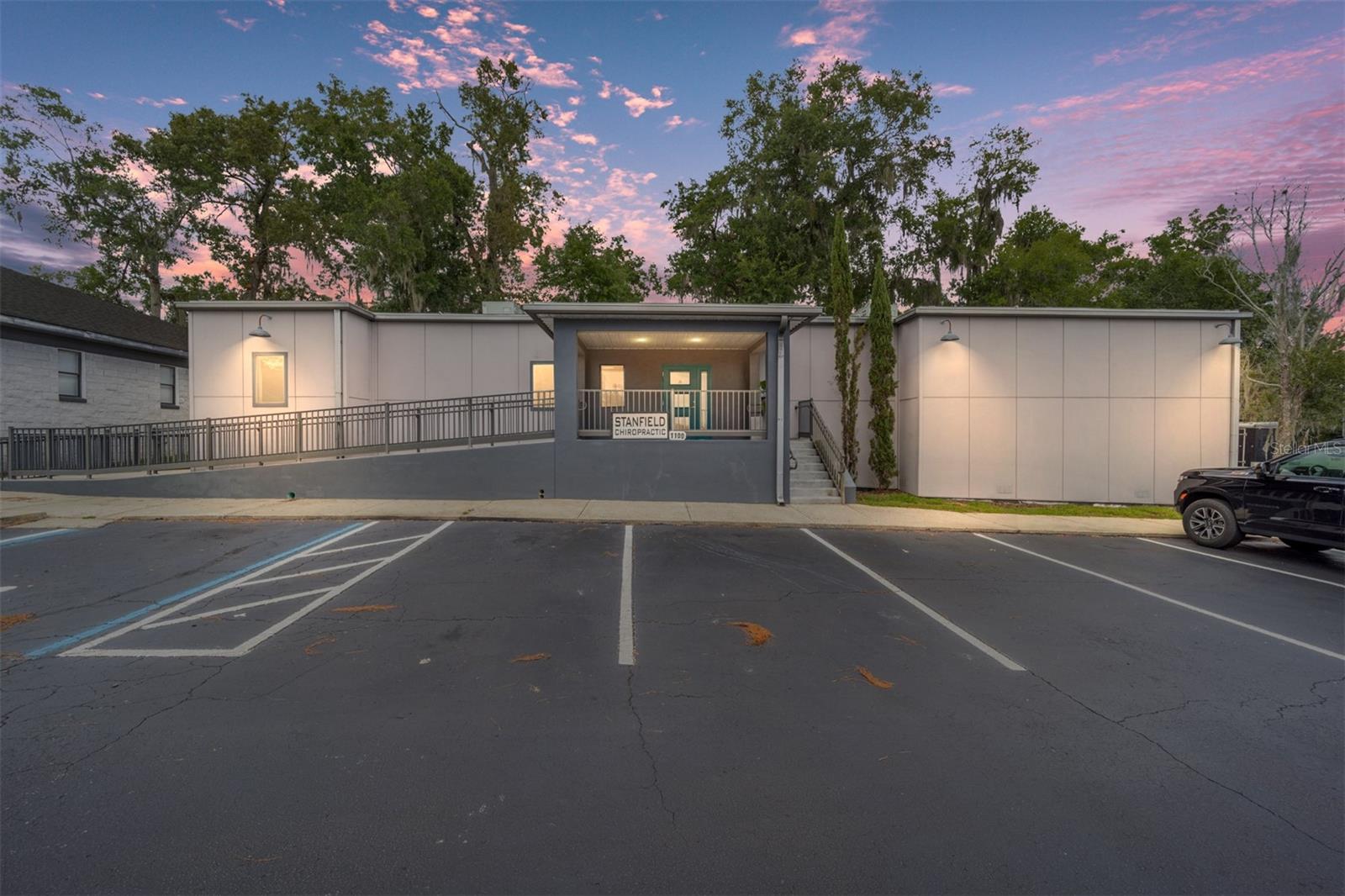 TEALBROOKE PROFESSIONAL PARK - Commercial Sale