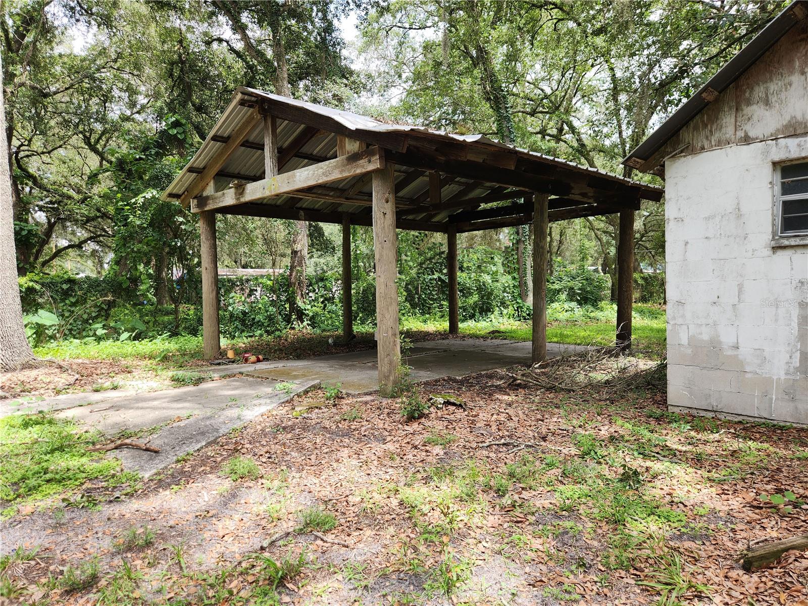 UNPLATTED - Residential