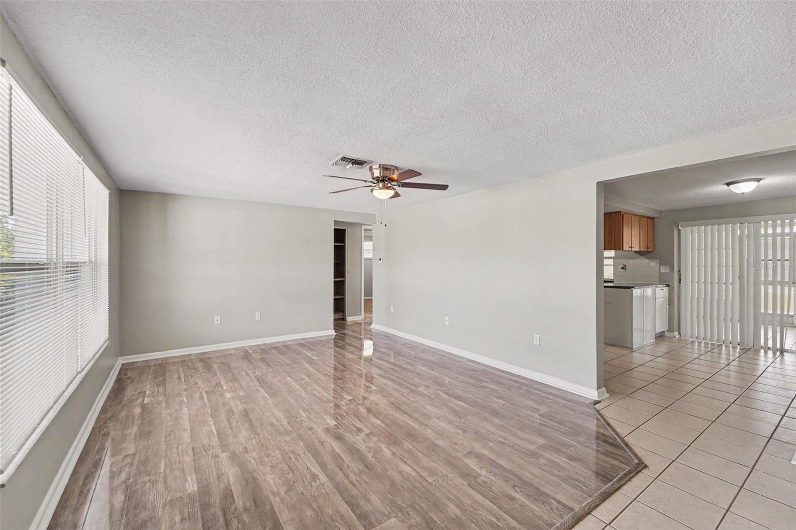 EMBASSY HILLS - Residential