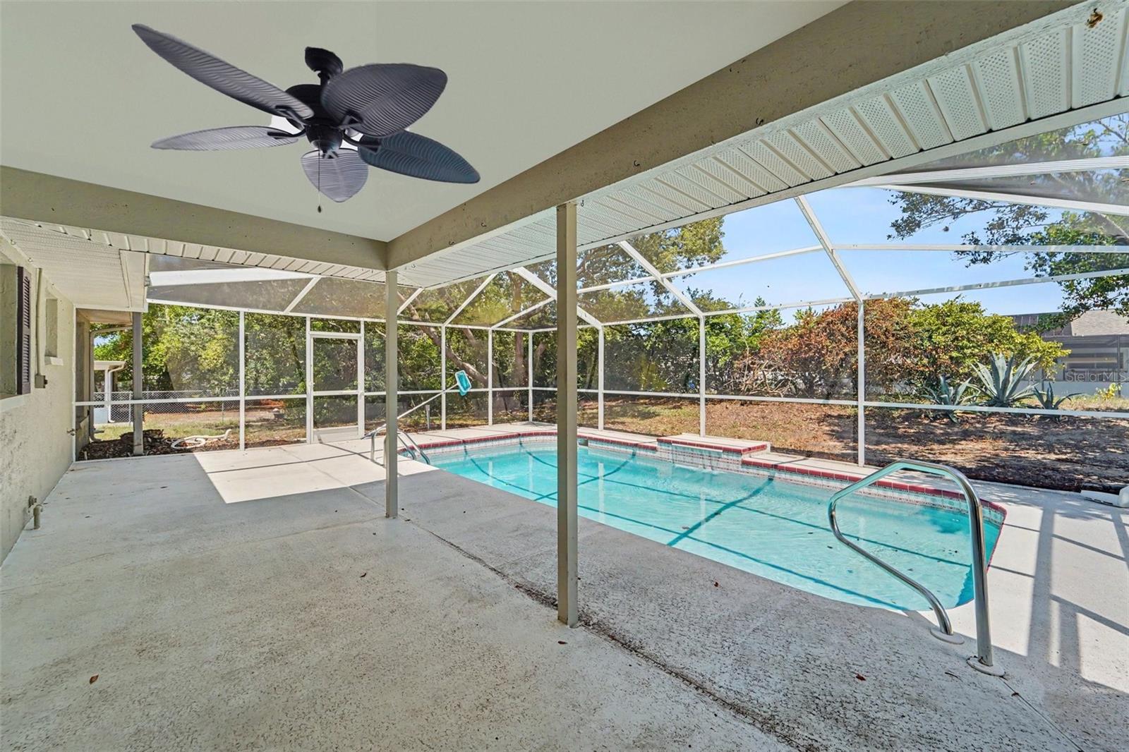 EMBASSY HILLS - Residential