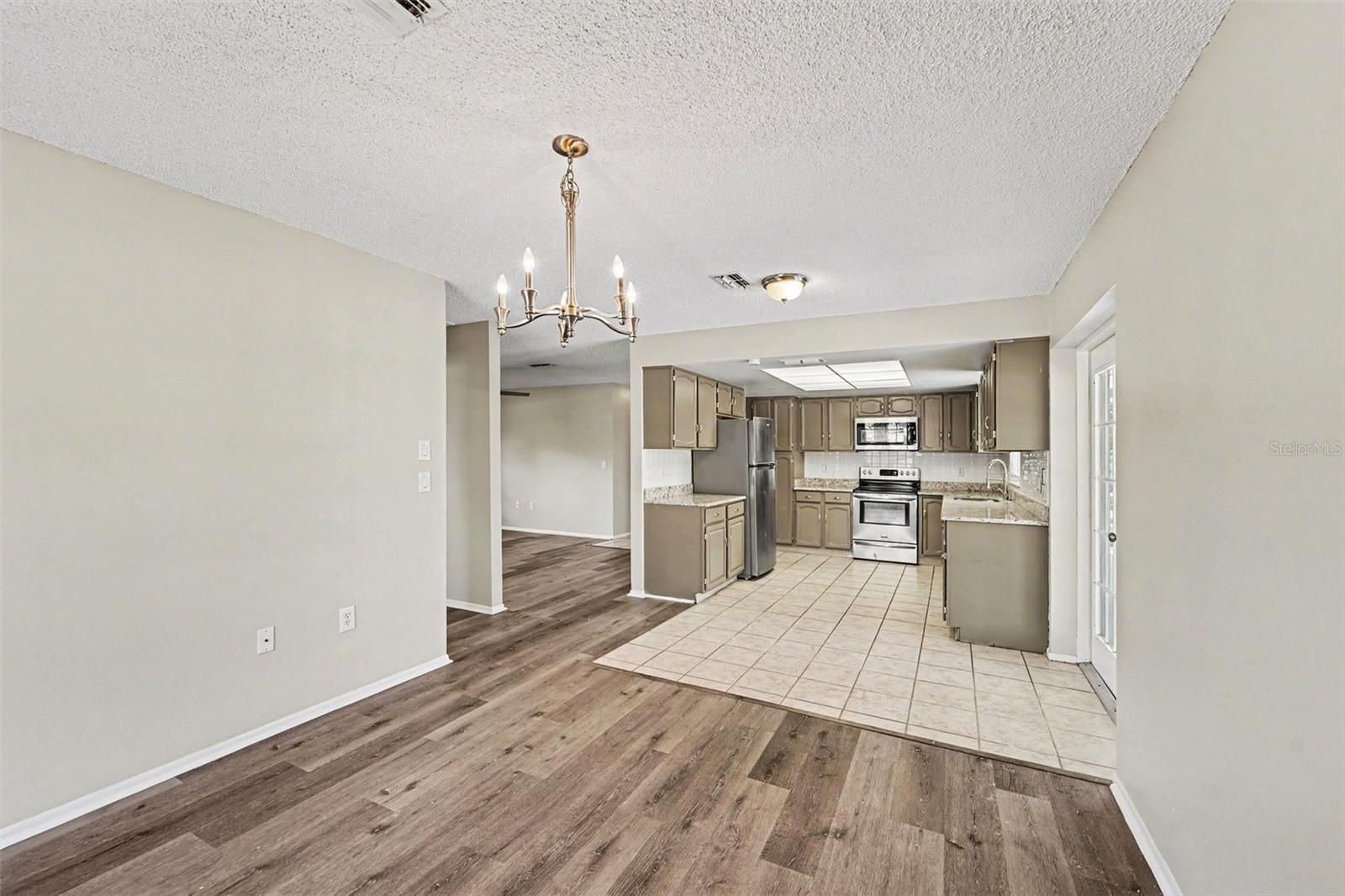 EMBASSY HILLS - Residential